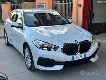 BMW 116d 12/2022 AUTOMATICA