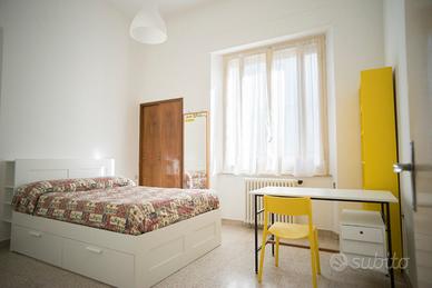 Ampia stanza posizione centrale