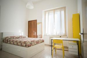 Ampia stanza posizione centrale