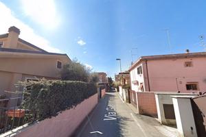 CIAMPINO BILOCALE ARREDATO CoN GIARDINO/P.AUTO