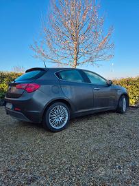 alfaromeo giulietta