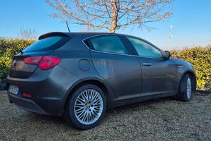 alfaromeo giulietta