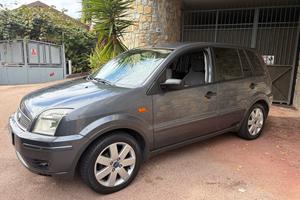 Ford Fusion 1.4 TDCi 5p. NEOPATENTATI