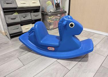 Gioco cavallo dondolo Little Tikes