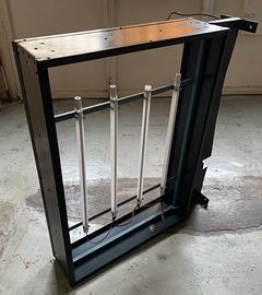 Struttura per insegna a bandiera