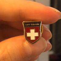 Spilla bandiera svizzera