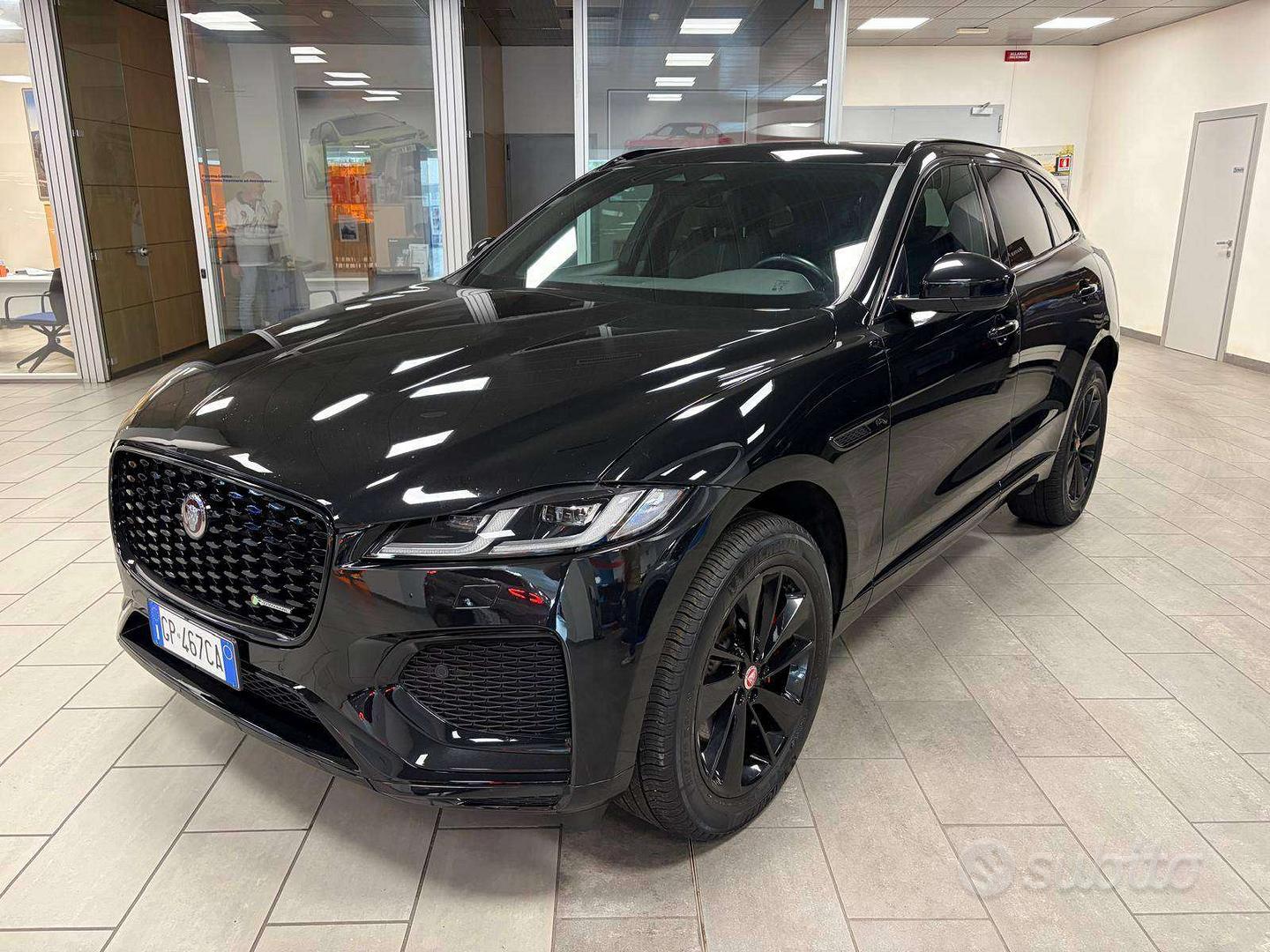 Jaguar F-Pace (X761)