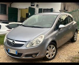 Opel Corsa 1.2 3 porte Sport