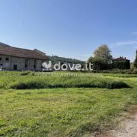Ultimo lotto: terreno edificabile ad Azzio.