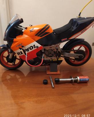 modello RC "Honda -repsol" 46 scala 1/5 