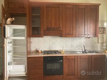 Cucina in vero legno top qualità