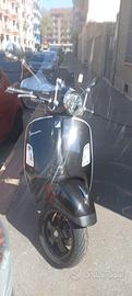 Vespa 300 gts super tech hpe 