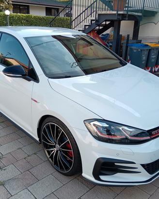 Volkswagen Golf GTI Performance 2.0 245 CV TSI DSG