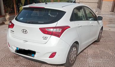 HYUNDAI i30 2ª serie - 2015