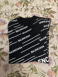 t-shirt balenciaga