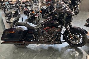 2022 Street Glide CVO 117