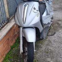Piaggio Beverly 500 - 2004