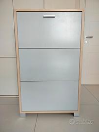 Scarpiera salva spazio 