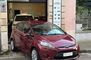 Ford Fiesta 1.4 5 porte GPL Titanium