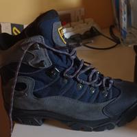 Scarpe trekking tg. 40
