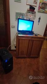 PC fisso+monitor+tastiera e mouse 