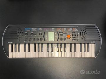 tastiera Casio SA-77 da 44 tasti con custodia