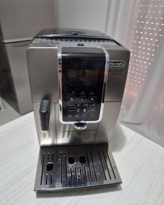 Macchina caffé Delonghi Dinamica