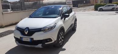 Renault Captur dCi 8V 90 CV EDC Sport Edition