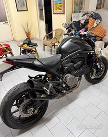 Ducati Monster 937 Scarichi Zard Telo Ducati