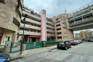 Appartamento di 100 m² con 3 locali e box auto a S