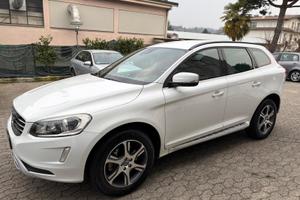 Volvo XC 60 XC60 D4 AWD Geartronic Momentum*EURO5B