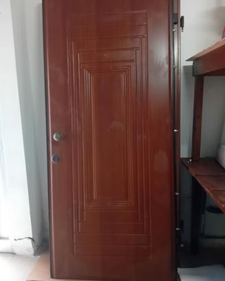 Porta blindata da esterno e interno con telaio