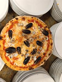 Pizzaiolo per fine stagione o fine settimana.