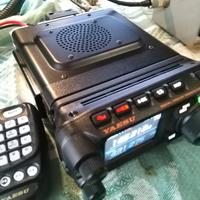 radio yaesu ftm 500  vhf uhf  c4 fm radioamatori