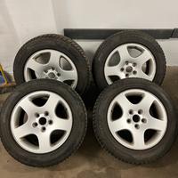 Gomme invernali Touran 205/60 con cerchi Audi R16