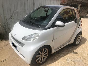Smart 451 MHD del 2011 euro 5 benzina automatica