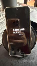 Samsung galaxy S24  + Buds live + fast change