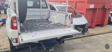 Ricambi tata xenon cofano paraurti anteriore trave