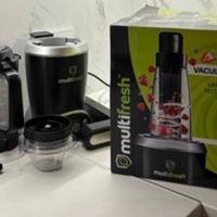 Robot multifunzione vacuum/blend/cook