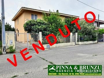 SOLANAS - VILLETTA libera 3 lati