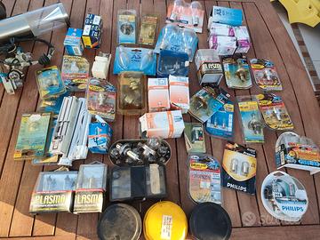 Lotto lampadine auto nuove e incandescenza 