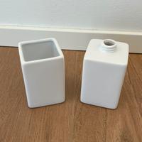 Dispenser sapone e porta spazzolini