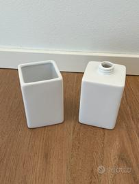 Dispenser sapone e porta spazzolini