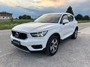 volvo-xc40-t3-momentum
