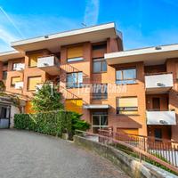 MONOLOCALE CON TERRAZZO