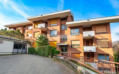 MONOLOCALE CON TERRAZZO