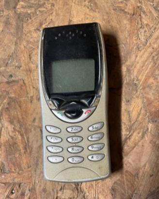 NOKIA 8260