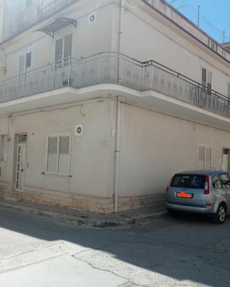Casa Indipendente con Terrazzo. (Rosolini SR)