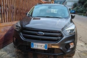 Ford Kuga Mk2.5 StLine automatica