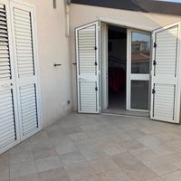 Affitta a Cava D'Aliga 400 m dal mare